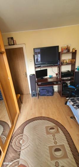 Apartament cu 2 camere decomandat în Drumul Taberei