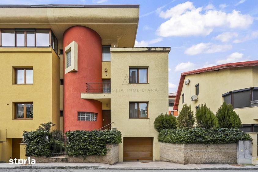 Casă cu 6 camere cu Teren 245 Mp în Herăstrău