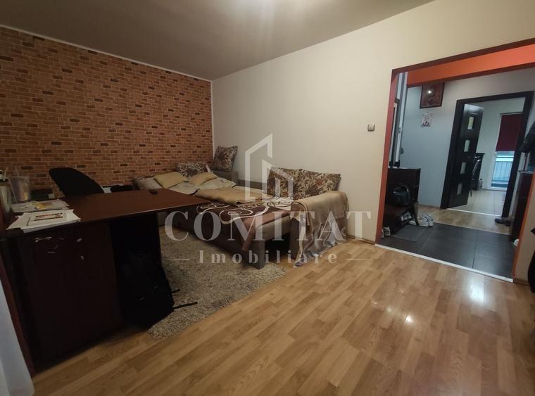Apartament cu 2 camere decomandat, mobilat în Florești
