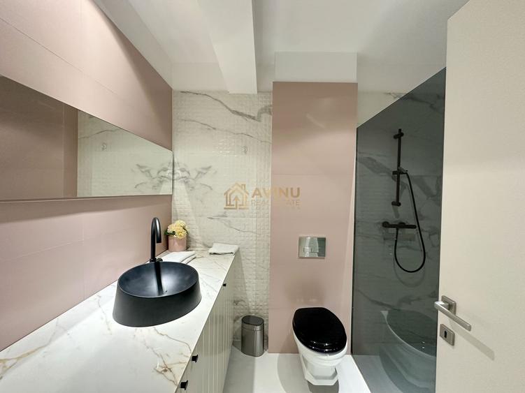 Apartament cu 3 camere decomandat în Domenii