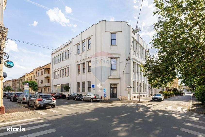 Apartament 4 camere + boxa, etaj 1, in zona Ultracentral - 8