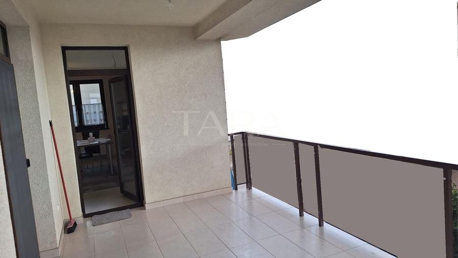 Apartament cu 3 camere semidecomandat, mobilat în Europa