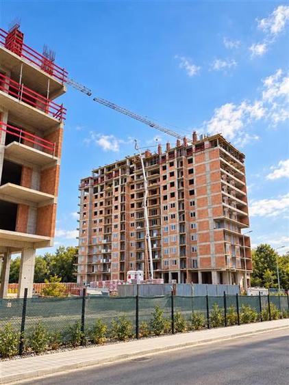 Spațiu comercial, de 142 mp, în Avantgarden
