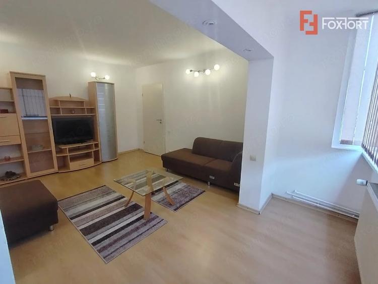 Apartament cu 2 camere semidecomandat în Olimpia-Stadion