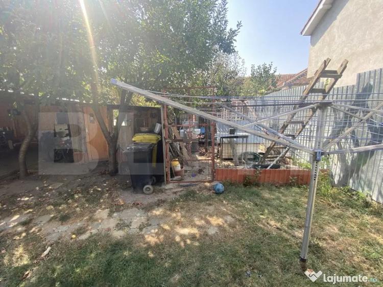 Casă cu 4 camere cu Teren 380 Mp în 1 Mai