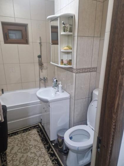 Apartament cu 2 camere semidecomandat în Micro 3