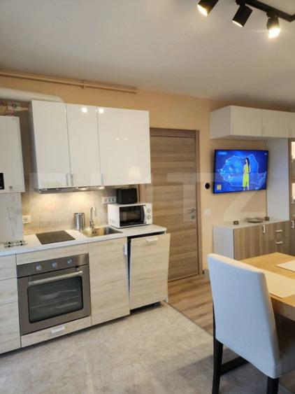 Apartament cu 3 camere decomandat în Centrul Istoric