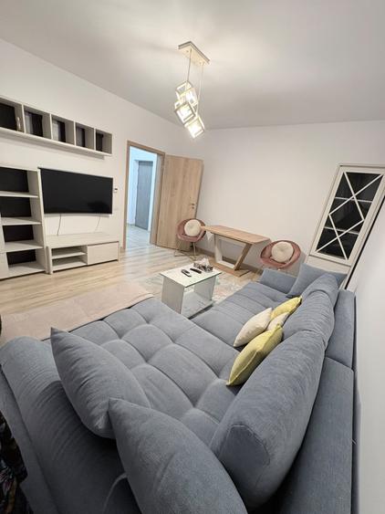 Apartament cu 2 camere decomandat, mobilat în Militari