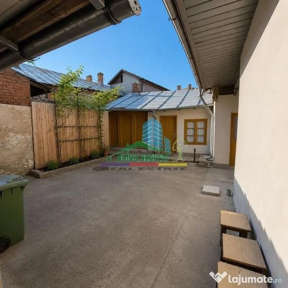 Casă cu 4 camere cu Teren 225 Mp în Ultracentral