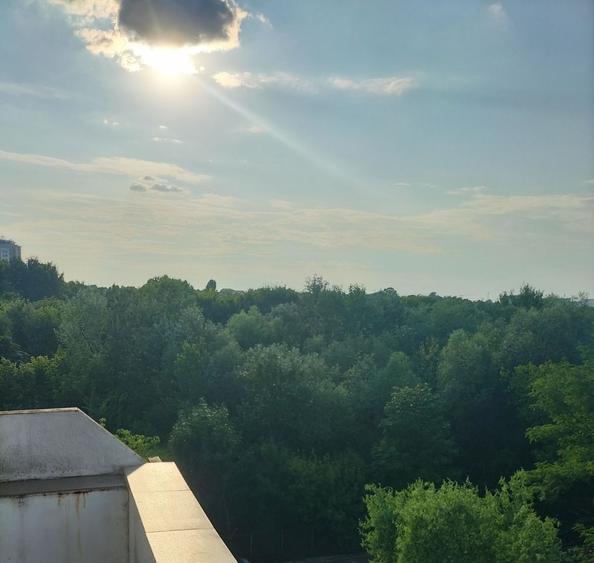 Apartament Luminos 2 camere. Vedere Parc Tineretului, Zona Pridvor. - 2