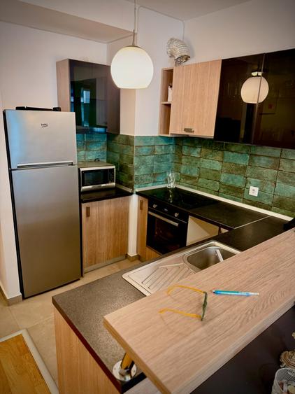 Apartament cu 2 camere semidecomandat în Băneasa