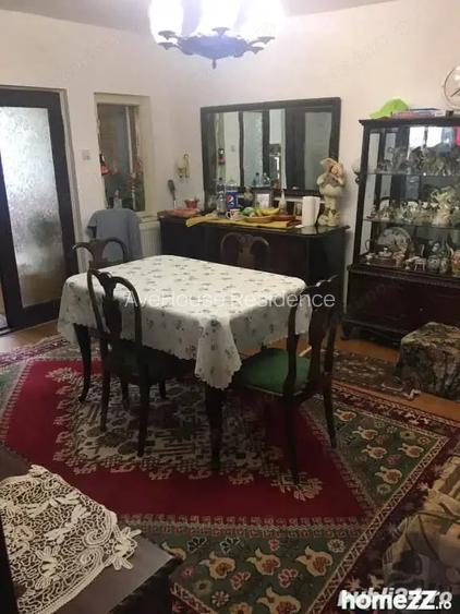 vanzare casa - Busteni ( doua corpuri de cladire si teren) - 0% comisi