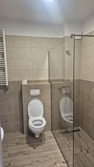 Apartament cu 2 camere decomandat în Exterior Vest