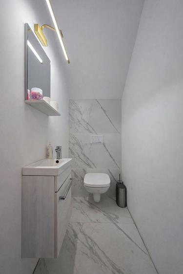 Casă individuală cu 5 camere cu Canalizare în Tunari