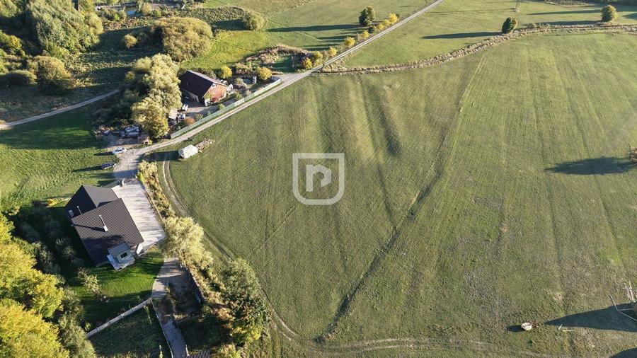 Teren agricol extravilan de 10938 mp, în Periferie