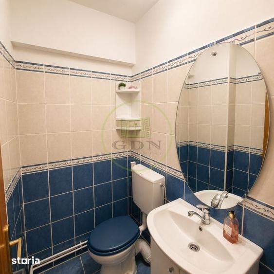 Apartament cu 3 camere decomandat în Centrul Civic