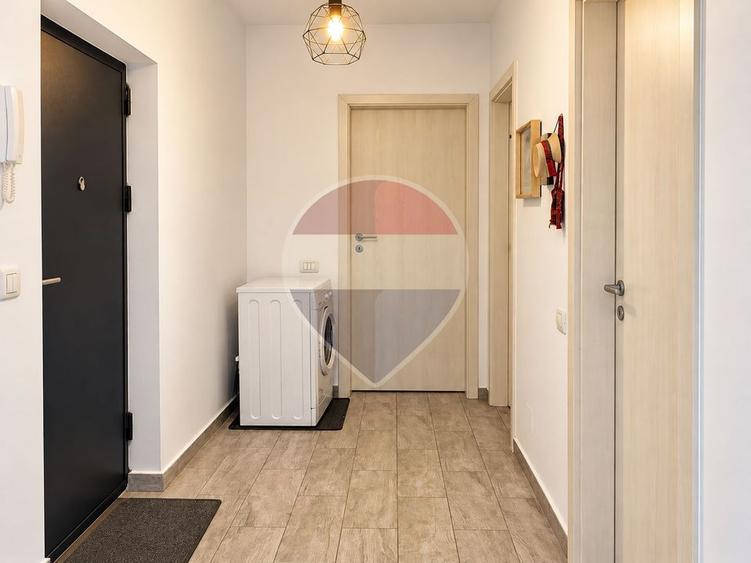 Apartament cu 2 camere decomandat în Periferie