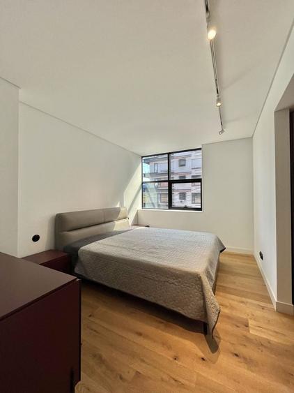 Duplex spectaculos cu 4 camere, 214 mp și terasă privată - 6