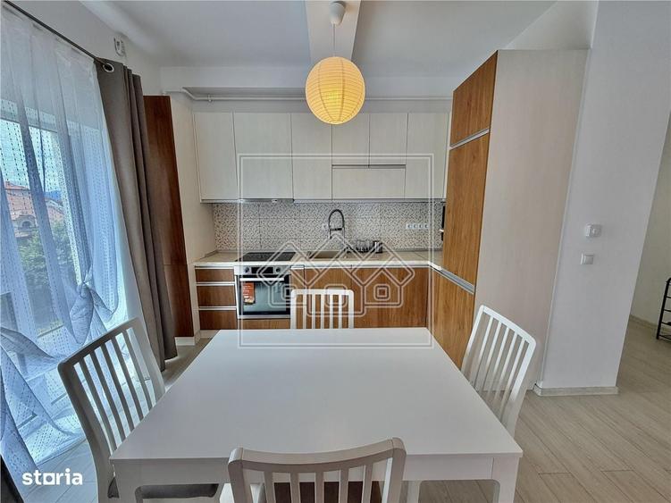 Apartament cu 3 camere în Sub Arini