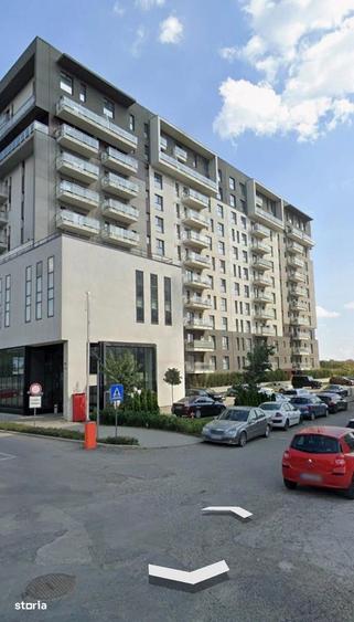 Apartament cu 3 camere, mobilat în Tei