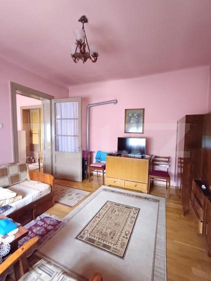 Casă individuală cu 4 camere cu Canalizare în Sud-Est