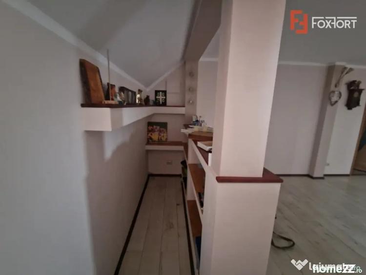 Casă cu 7 camere cu Teren 1500 Mp în Bazoș