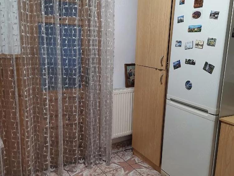 Apartament cu 3 camere decomandat în Fălticeni