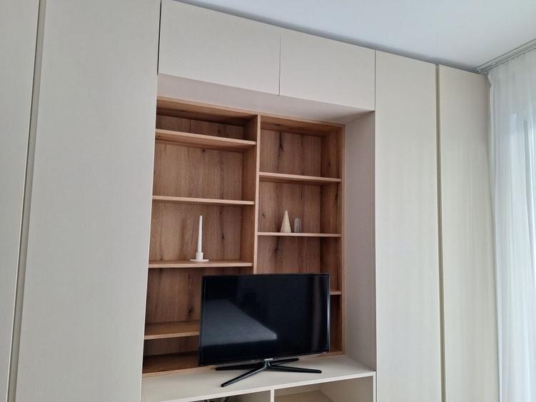 Apartament cu 2 camere semidecomandat în Exterior Vest