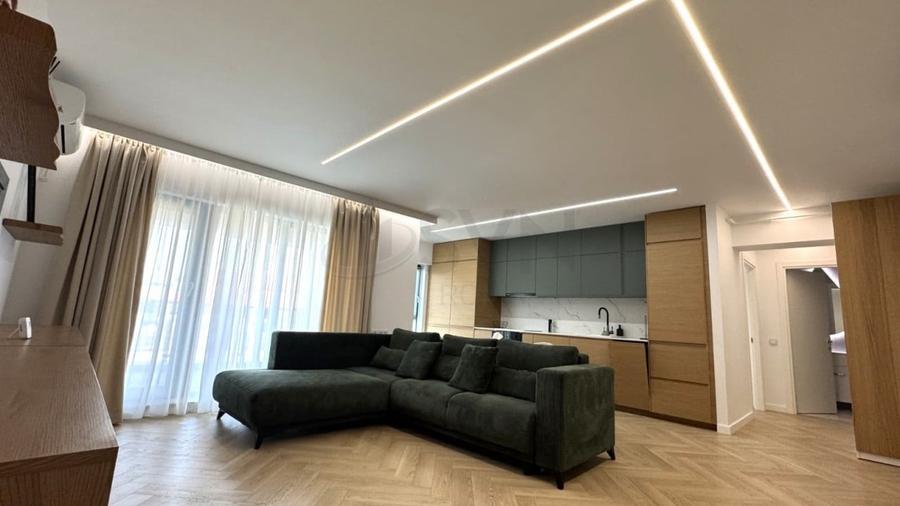 Apartament cu 2 camere semidecomandat, mobilat în Pipera