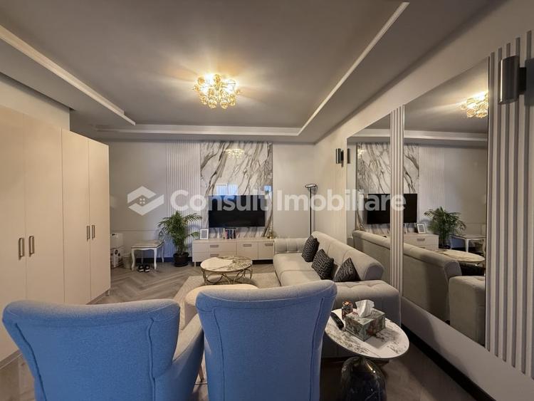 Apartament cu 2 camere semidecomandat, mobilat în Mărăști