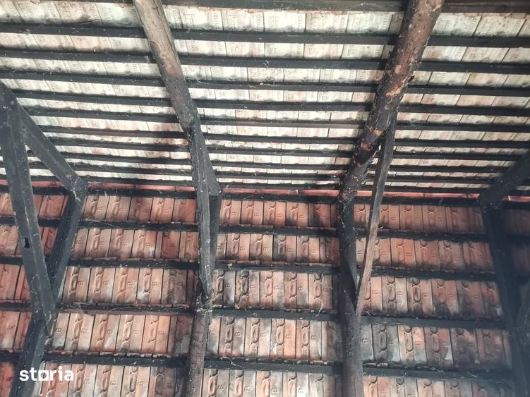 Casă cu 3 camere cu Teren 1356 Mp în Sâmbăta