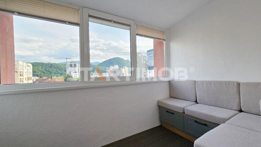 Apartament cu 2 camere decomandat, mobilat în Centrul Civic