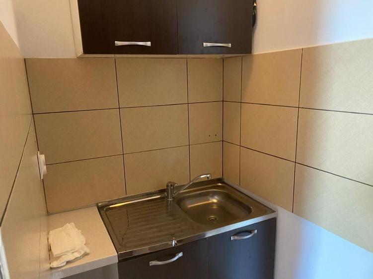 Spațiu comercial, de 35 mp, în Prelungirea Craiovei
