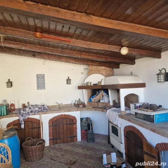 Casă cu 5 camere cu Teren 666 Mp în Copăceni