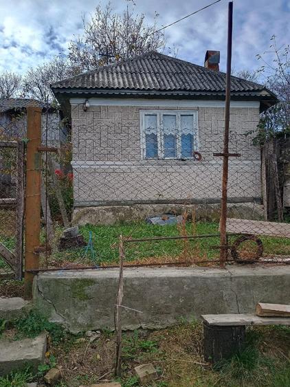 Casă cu Teren 2000 Mp în Verdea