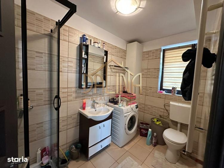 Casă cu 4 camere cu Teren 390 Mp în Central