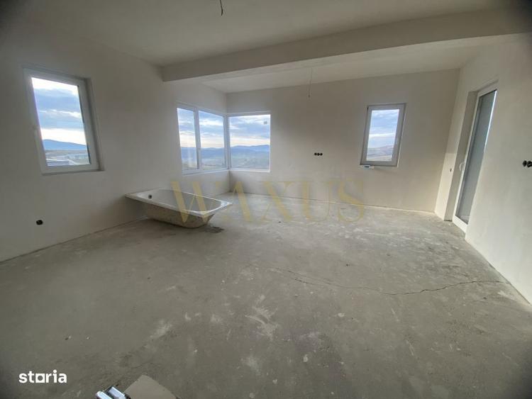 Casă cu 4 camere cu Teren 650 Mp în Central
