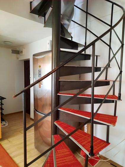 Apartament cu 2 camere semidecomandat, mobilat în Berceni