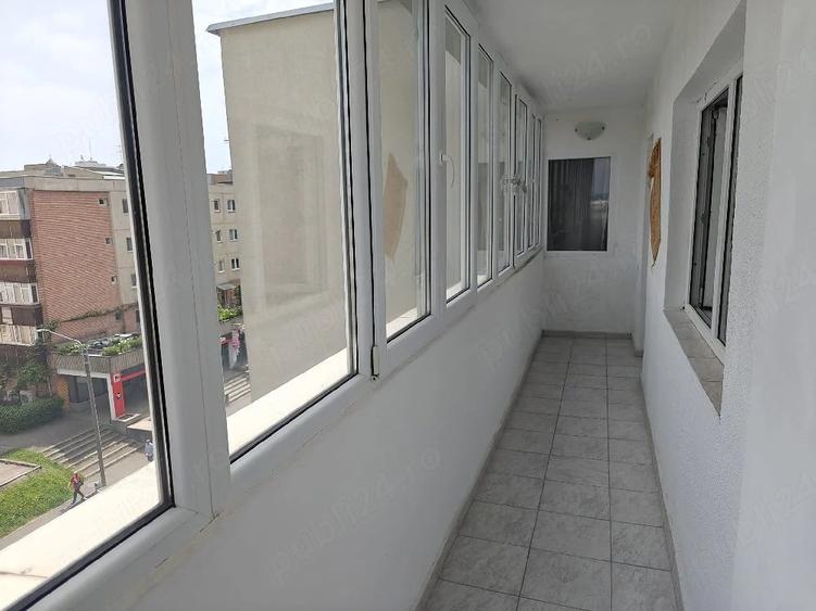 Apartamentul - 5
