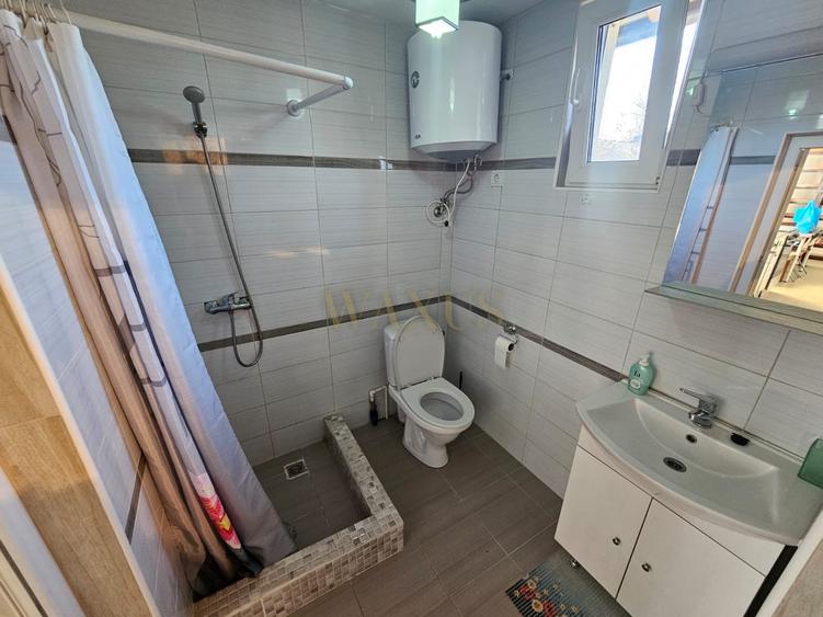 Casă individuală cu 1 camere cu Canalizare în Rusu Bârgăului