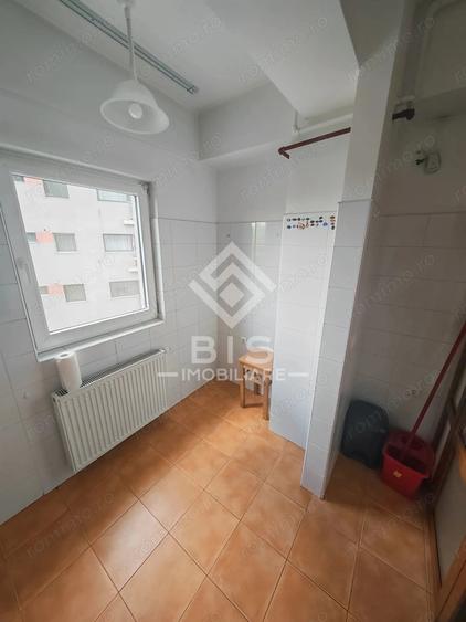 Apartament cu 2 camere decomandat în Sud