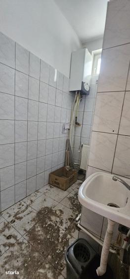 Inchiriez spatiu comercial, zona Mihai Viteazu,langa Casa de Sanatate - 7