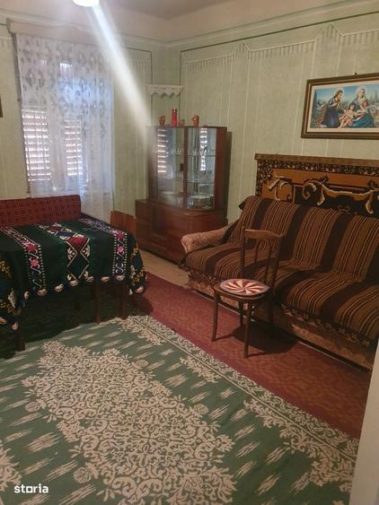 Casă cu 3 camere în Retiș