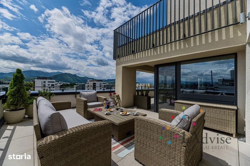 Apartament cu 4 camere în Tractorul
