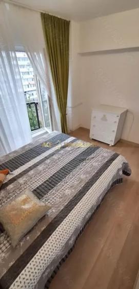 Apartament cu 3 camere decomandat, mobilat în Iancului