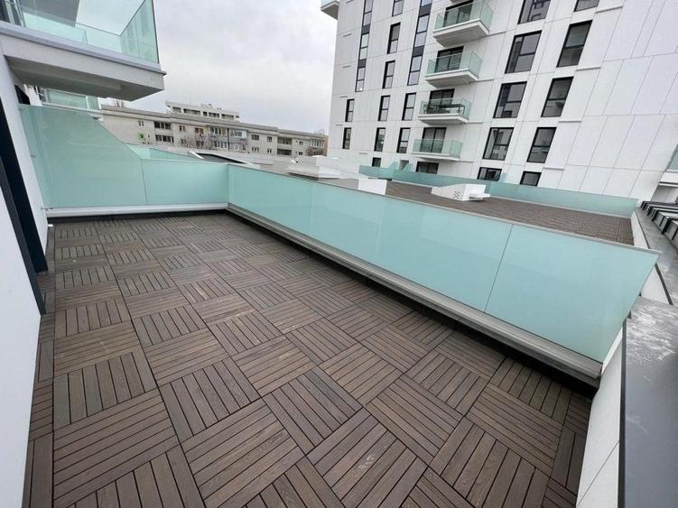 Apartament cu 2 camere semidecomandat, mobilat în Aviației