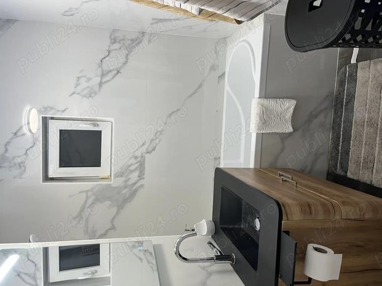 Apartament cu 3 camere decomandat în Micălaca
