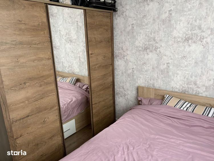 Apartament cu 4 camere semidecomandat în Drumul Taberei