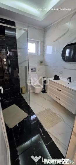 Casă cu 6 camere cu Teren 1438 Mp în Colacu