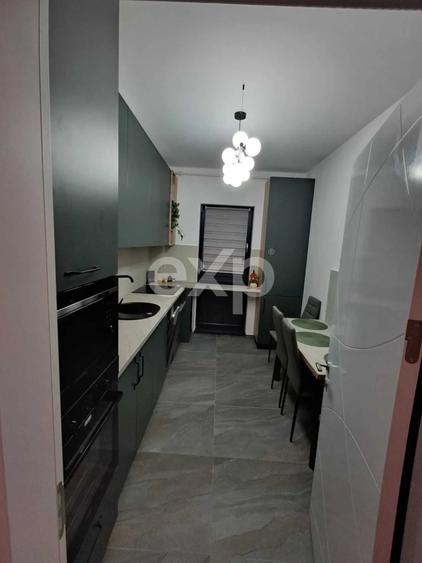 Apartament cu 2 camere decomandat în Cristian